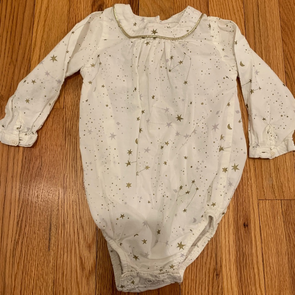 Osh gosh 18mo onesie